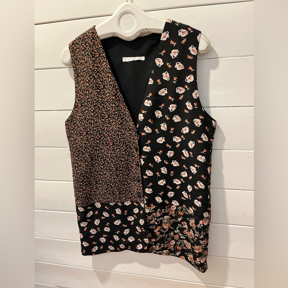 VINTAGE – Sleeveless Mixed Floral Patchwork Top (Approx. Size L) - Picture 6 of 7